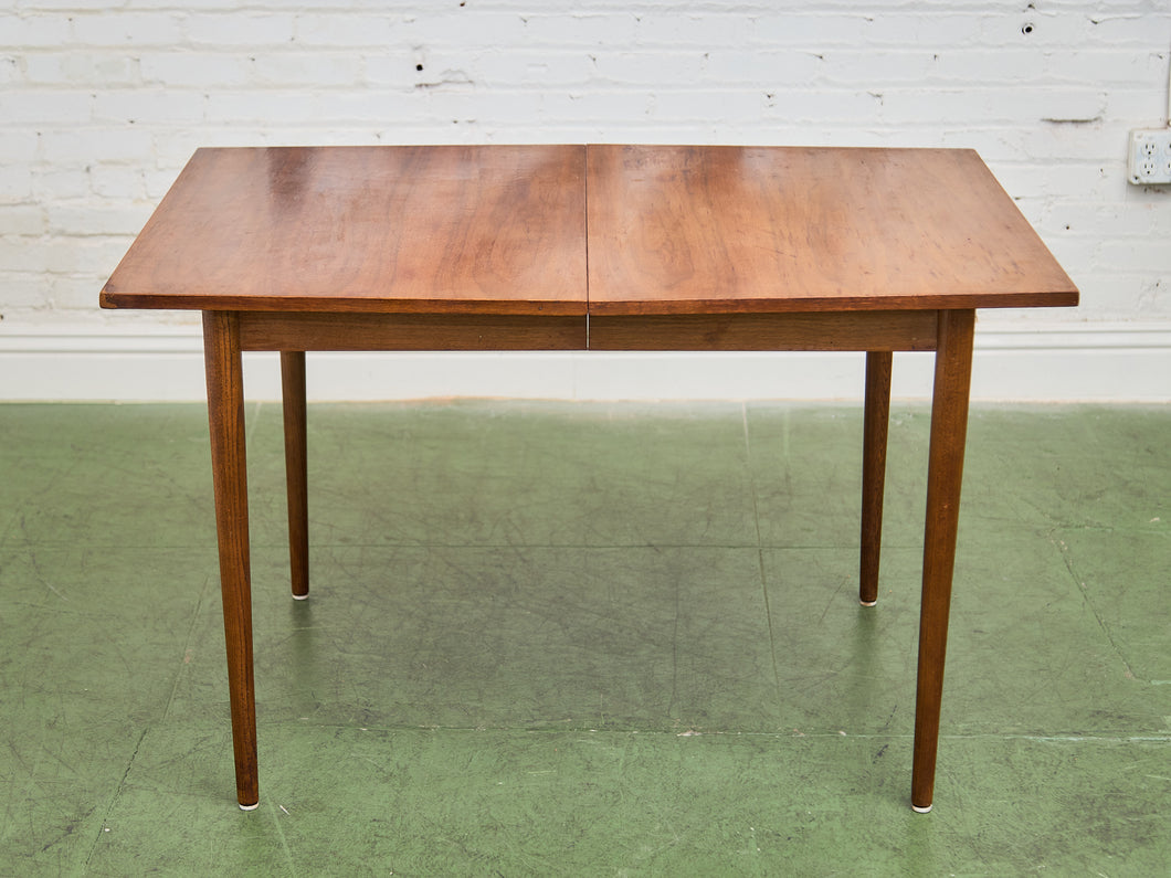 Walnut Dining table no Leaf