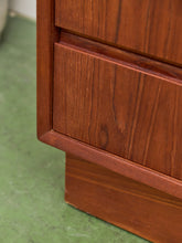 Load image into Gallery viewer, Westnofa Mid Century Teak Plinth Base 8 Drawer Dresser
