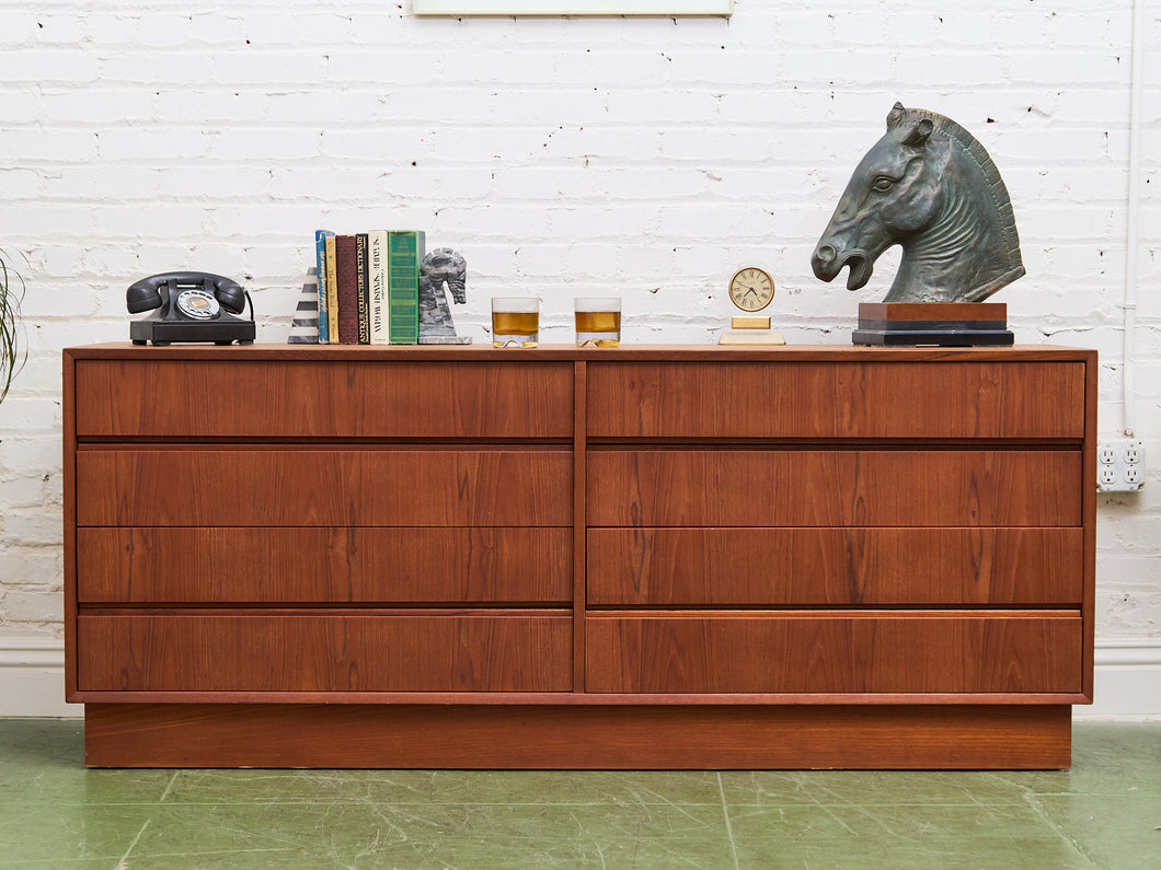 Westnofa Mid Century Teak Plinth Base 8 Drawer Dresser