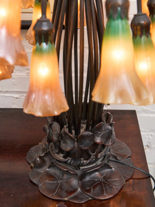 Tiffany Style Tulip Lamp