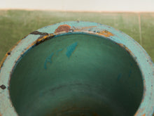 Load image into Gallery viewer, Vintage 1960s Large Tony Duquette Style Asian Brown Dragon Egg Pot
