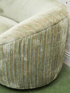 Curved Vintage Serpentine Sofa in the Style of Vladimir Kagan