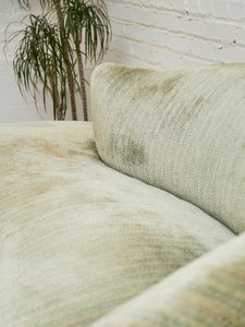 Curved Vintage Serpentine Sofa in the Style of Vladimir Kagan