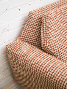 Desmond Loveseat in Houndstooth