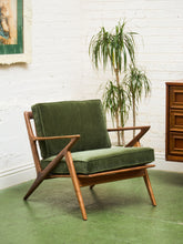 Load image into Gallery viewer, Ziggy Walnut Lounge Chair in Green
