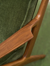 Load image into Gallery viewer, Ziggy Walnut Lounge Chair in Green
