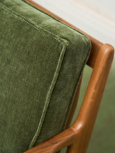 Load image into Gallery viewer, Ziggy Walnut Lounge Chair in Green
