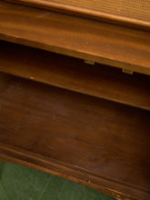 Load image into Gallery viewer, Broyhill Sculptra Hutch Bar
