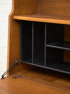 Broyhill Sculptra Hutch Bar