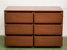 Load image into Gallery viewer, 6 Drawer Large Drawer Mid Century Dresser
