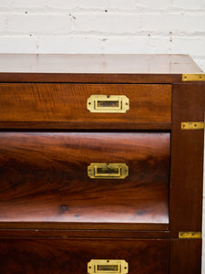 Late 19th English Walnut Georgian Chest of Drawers With Desk Pullout