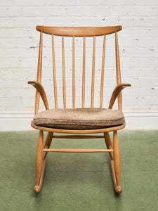 Rocking Chair Model IW3 for Niels Eilersen