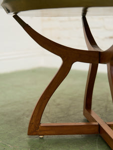Mid-Century Round Brass Tray Coffee Table With Spider Leg Base