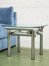 Load image into Gallery viewer, Chrome Table 70’s
