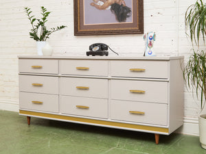 White and Gold 9 Drawer Dresser