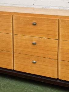 American of Martinsville Light Wood 9 Drawer Dresser