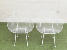 Load image into Gallery viewer, Vintage Mid Century Modern Russell Woodard Sculptura Chair
