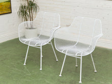 Load image into Gallery viewer, Vintage Mid Century Modern Russell Woodard Sculptura Chair
