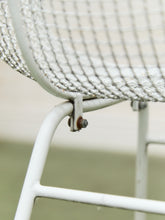 Load image into Gallery viewer, Vintage Mid Century Modern Russell Woodard Sculptura Chair
