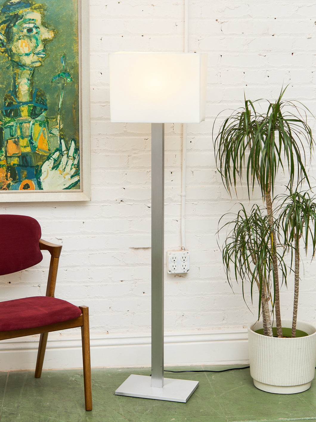 Sleek Modernist Lamp