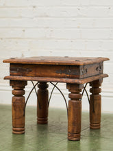 Load image into Gallery viewer, Rustic Vintage Relic Table
