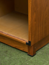 Load image into Gallery viewer, Drexel Modulus Nightstands
