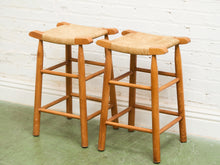 Load image into Gallery viewer, 1950s Solid Maple and Rush Seat Counter Stools Bar Stools, a Pair
