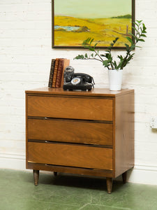 Walnut 3 drawer Mid Century Dresser – Sunbeam Vintage Walnut 3 drawer Mid Century Dresser – Sunbeam Vintage