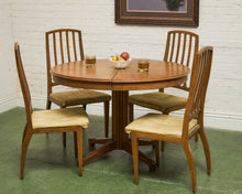 Load image into Gallery viewer, Distinguished Heritage Brand Dining Table
