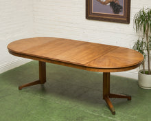 Load image into Gallery viewer, Distinguished Heritage Brand Dining Table
