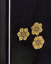 Load image into Gallery viewer, Japanese Golden Geisha Screen Room Divider

