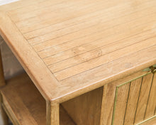 Load image into Gallery viewer, Vintage End Table
