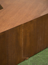 Load image into Gallery viewer, Coffee Table Plinth
