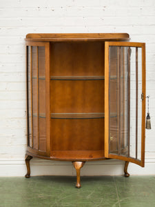 1930s Bow Fronted Glazed Display Cabinet In Mahogany