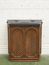 Load image into Gallery viewer, Vintage Hamper 1960’s Style
