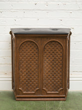 Load image into Gallery viewer, Vintage Hamper 1960’s Style
