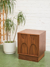 Load image into Gallery viewer, Pair of Scandi Nightstands with Plinth Base
