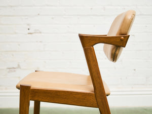 T-Rex Chair in Cantina Peanut