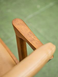 T-Rex Chair in Cantina Peanut