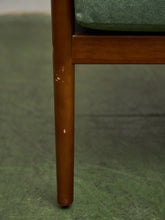 Load image into Gallery viewer, Danish Style Lounger in Green
