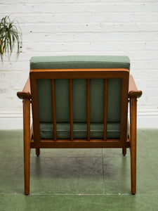 Danish Style Lounger in Green