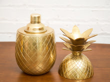 Load image into Gallery viewer, Gold Pineapple Shaker
