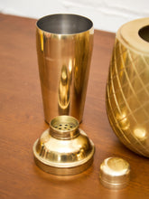 Load image into Gallery viewer, Gold Pineapple Shaker
