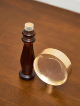 Load image into Gallery viewer, Vintage Magnifying Glass Perfume
