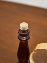 Load image into Gallery viewer, Vintage Magnifying Glass Perfume
