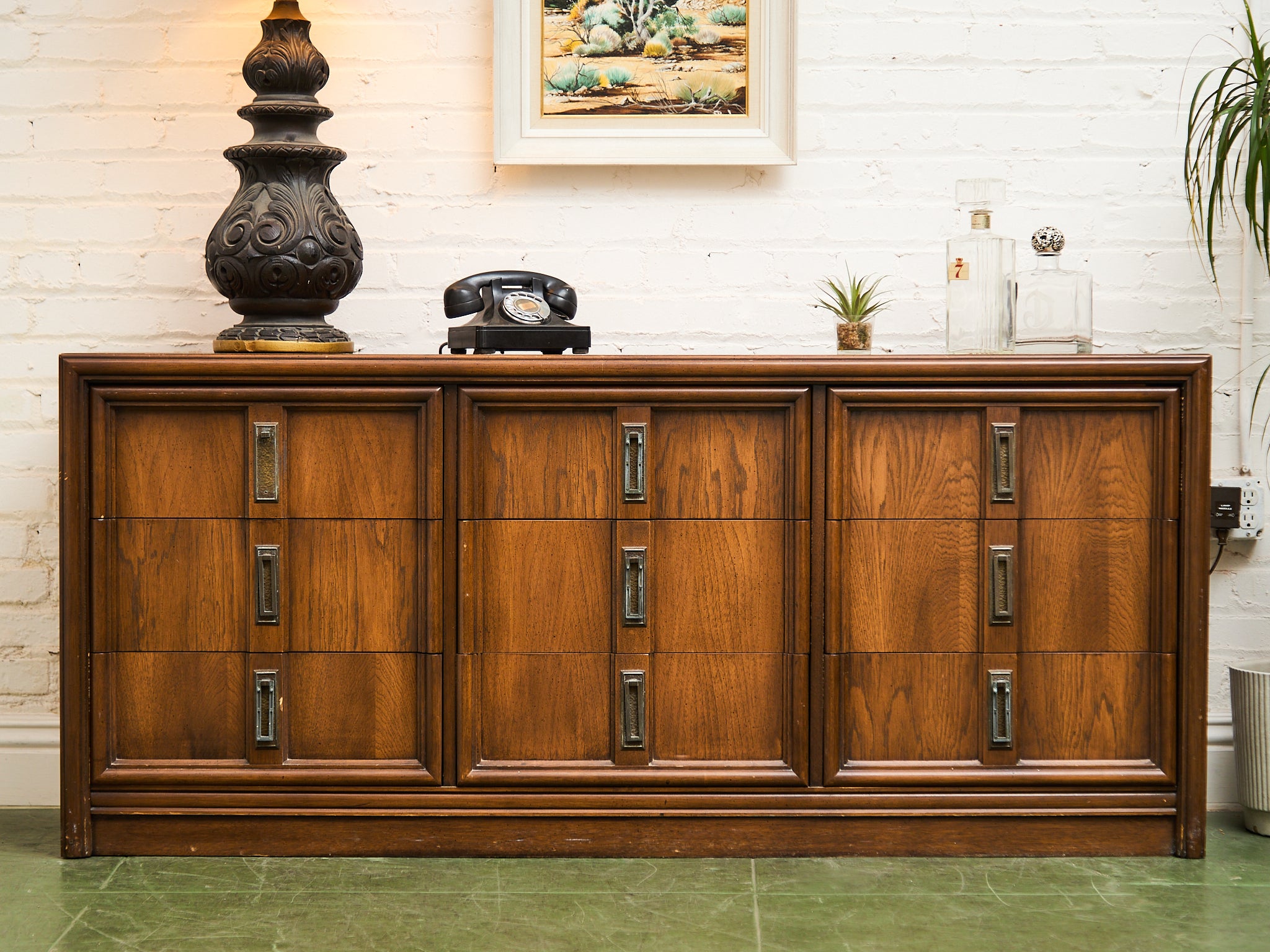 Vintage Nine Drawer 70's Dresser – Sunbeam Vintage Vintage Nine Drawer 70's Dresser – Sunbeam Vintage