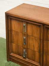 Load image into Gallery viewer, Vintage 9 Drawer 70’s Dresser
