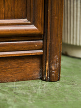 Load image into Gallery viewer, Vintage 9 Drawer 70’s Dresser
