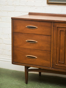 Broyhill Sculptra Dresser