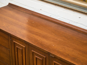 Broyhill Sculptra Dresser